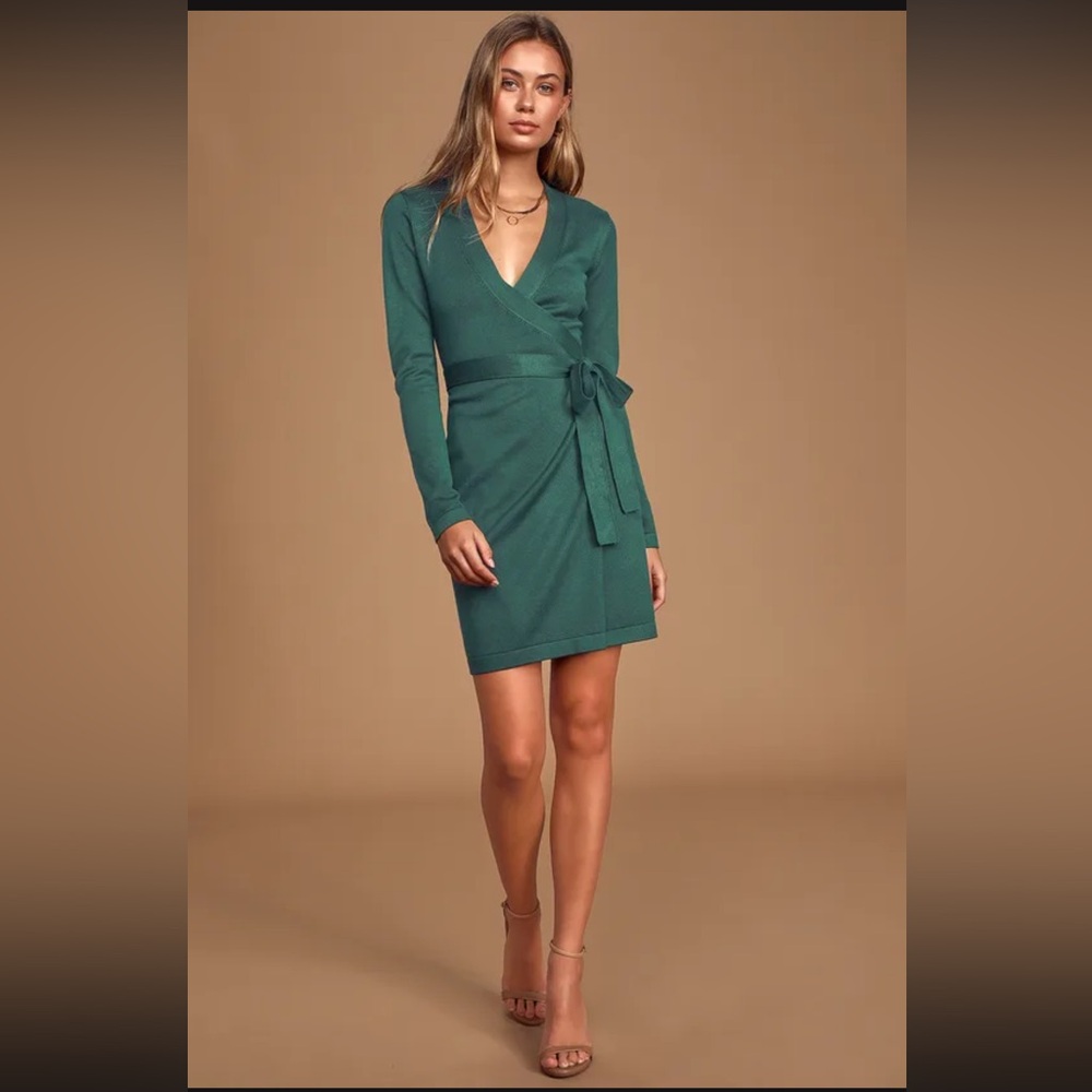 NWOT Lulus Literary Lover Forest Green Wrap Sweater Dress - Size XS